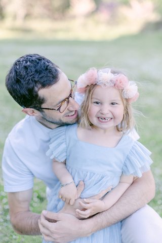 Outdoor lifestyle family photography near Carcassonne