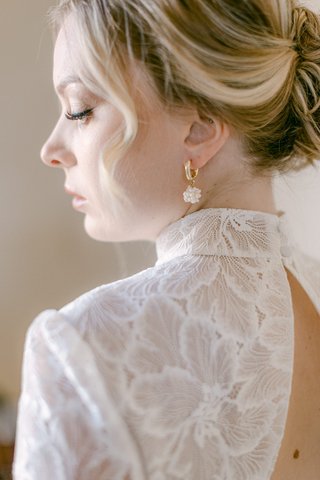Complete sophisticated bridal look