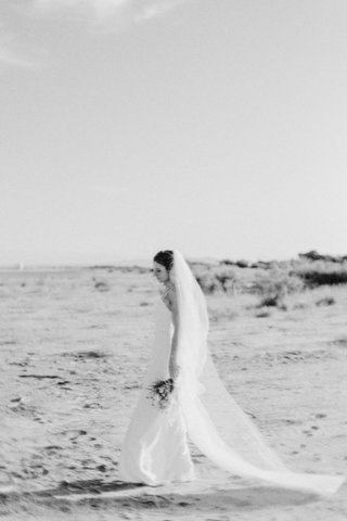 Mariage méditerranéen : lumière et élégance au bord de la mer