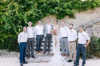 Photo de groupe au Chateau de Pondres