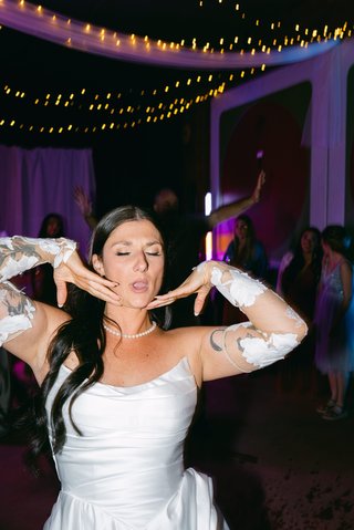 Sur le dance floor Sur le dance floor