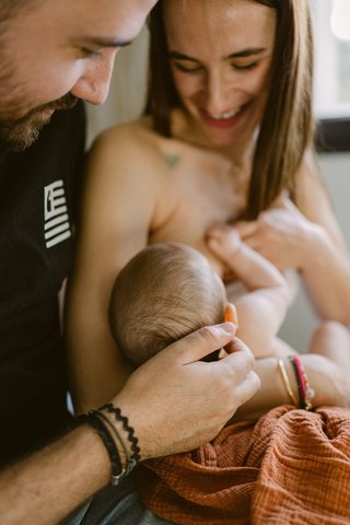 Breastfeeding Photographer in Narbonne