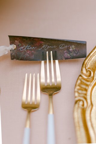 Elegant wedding table in Provence Elegant wedding table in Provence